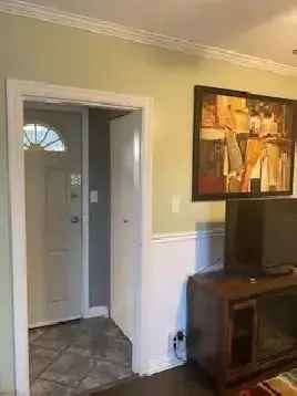 Rent Unique Furnished Apartment in Heritage Carriage House