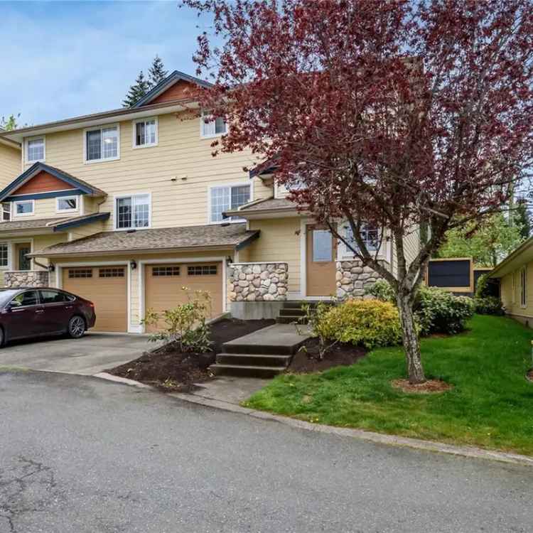 3 Bedroom Townhouse near Puntledge River Trails
