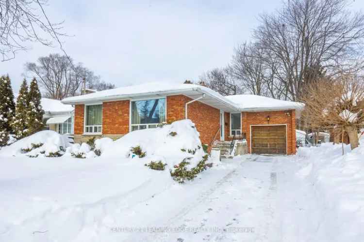 Spacious Home in Agincourt with In-Ground Pool