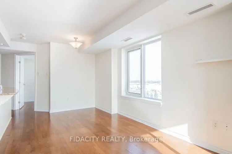 Condo For Sale in (Old) Ottawa, Ontario