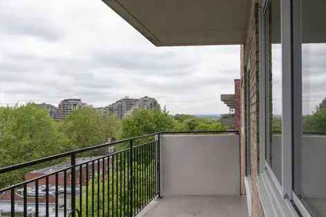 4 rooms apartment of 91 m² in Montreal