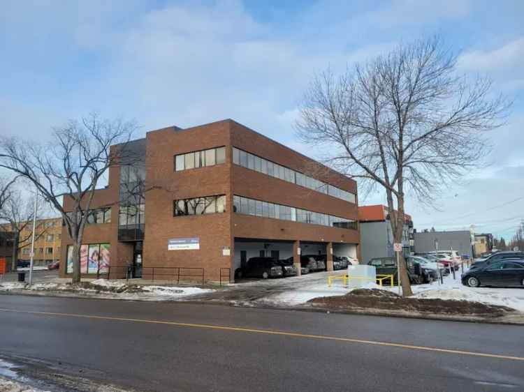 Commercial property For Sale in 109, 7 Street Northwest, Redcliff, Alberta