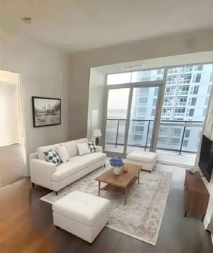 2 Bedroom Condo for rent in Toronto - Available Now!