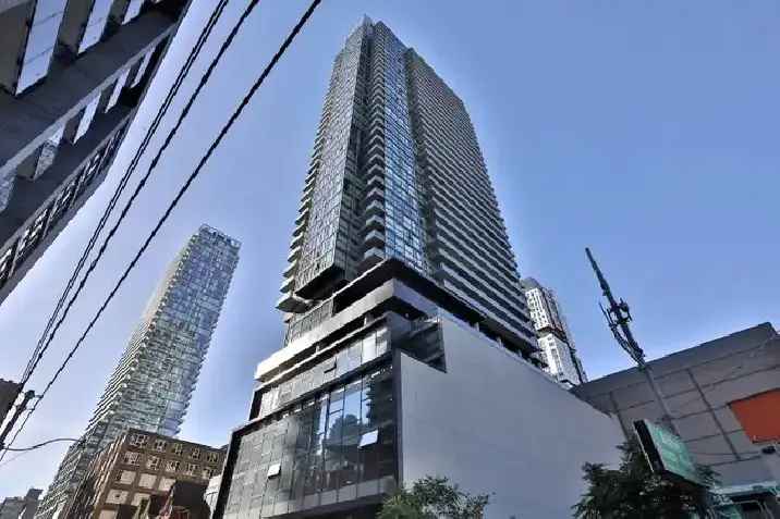 2 Bedroom Condo In The Heart Of Downtown Toronto, Avail. Feb.01