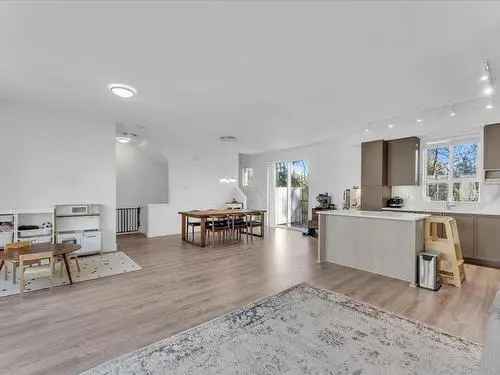 Modern Townhome in Surrey BC - 3 Bed 2.5 Bath