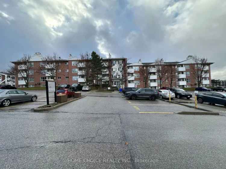 Condo For Sale in Barrie, Ontario