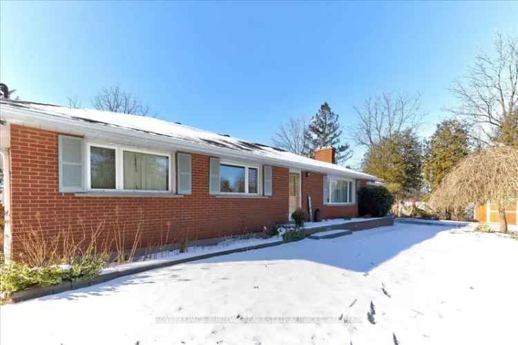 Buy Bungalow in Brookville with Spacious Living and No Neighbours