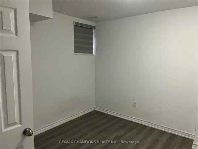 Spacious 2 Bedroom Basement Apartment in Brampton