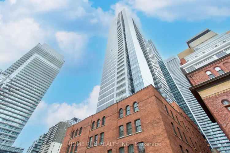 Rent 1 plus 1 Den Downtown Toronto with High End Finishes