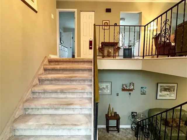 House For Sale in 34, Archibald Place, Southampton, Ontario