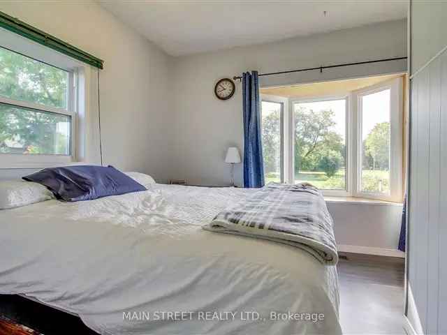 House For Sale in Essa, Ontario