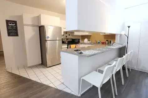 1 room apartment of 66 m² in Montreal