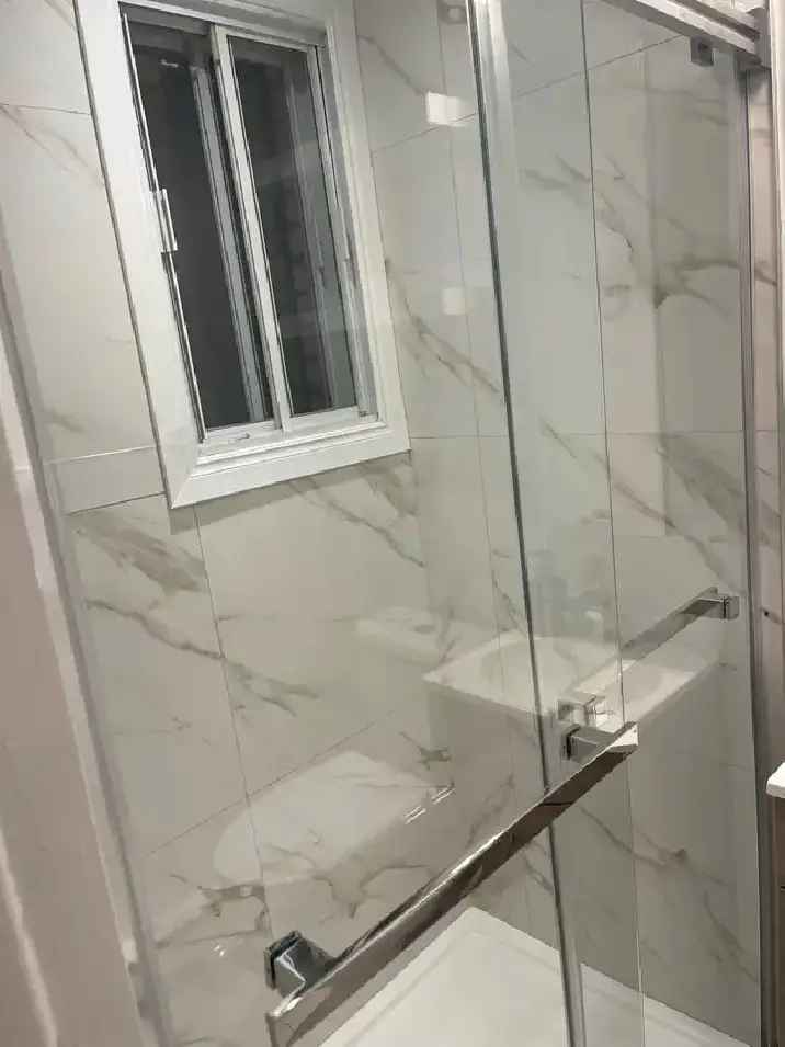 Beautiful 2-Bedroom Apartment in Plateau - Newly Renovated