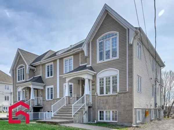 Condo for Sale Laurentides Cathedral Ceilings Heat Pump