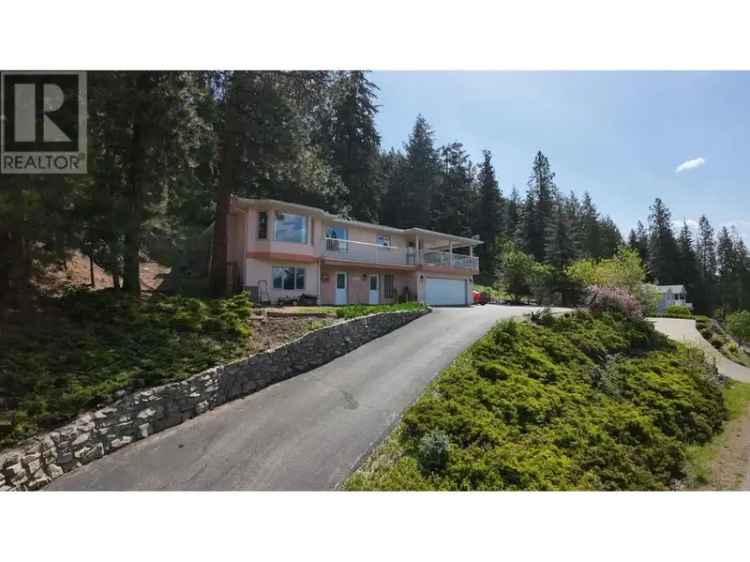 Lakeview Estates Okanagan Lake Home 3 Bed 3 Bath In Law Suite
