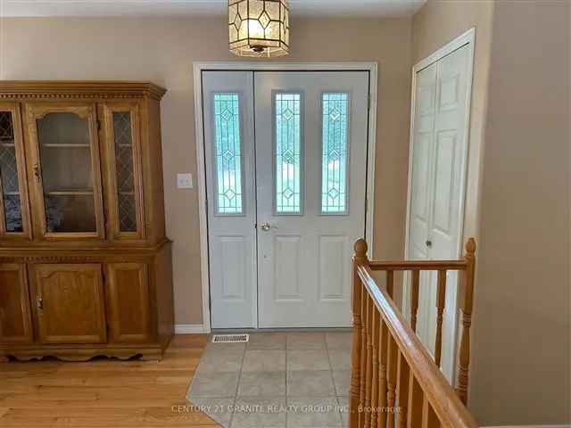 House For Sale in Carlow/Mayo, Ontario