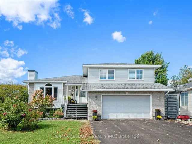 148 Charles Street Arnprior Family Home 3 Bed 25 Bath Garage