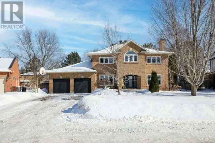 Luxury Family Home in Desirable Wyldewood 4 Beds 4 Baths Heated Pool