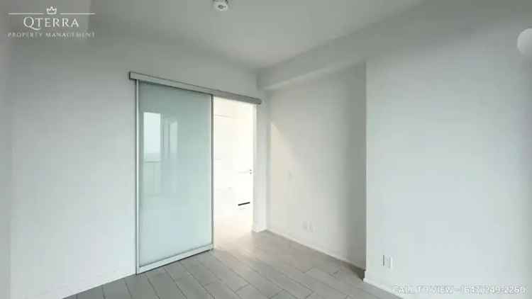 39 Mary Street - Apartment in Barrie