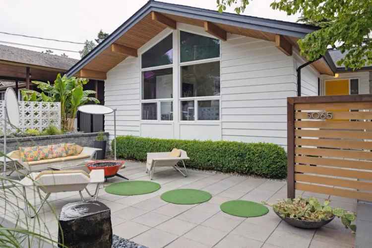 A $2,149,000.00 House/Single Family with 3 bedrooms in Tsawwassen Central, Tsawwassen