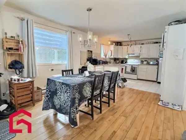 2-Bedroom Bungalow Near Mont-Tremblant