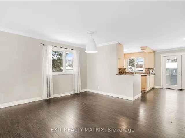 5-Bedroom Family Home in Hawkesbury