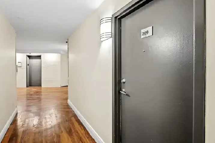 Studio Apartment for Rent - 3360 Paul Anka Drive