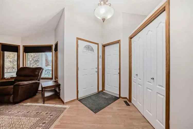 House For Rent in Calgary, Alberta