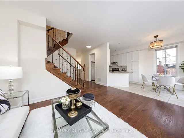 Rare End Unit Townhome in Woodland Hill 1852 Sq Ft