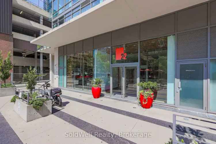 Spacious 2-Bed 2-Bath Condo near Wellesley Subway