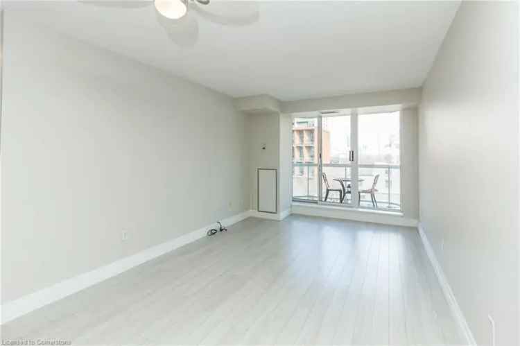 Rent Spacious 2 Bedroom Condo Near St. Lawrence Market with Amenities