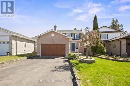 3 Bedroom 3 Bathroom Home in Whitby Quiet Court