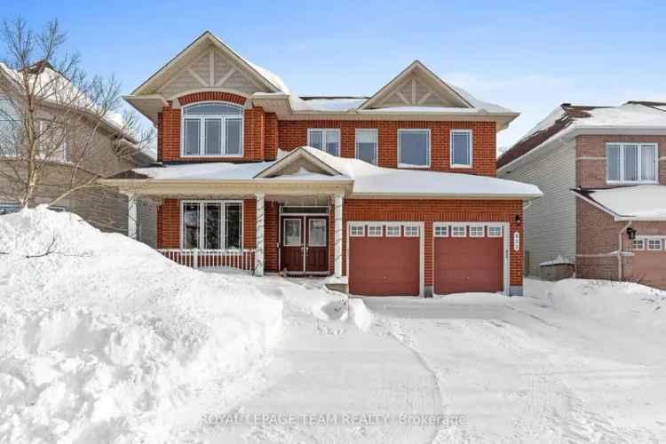 Stunning 5 Bed 45 Bath Detached Home Deep Lot Oversized Garage