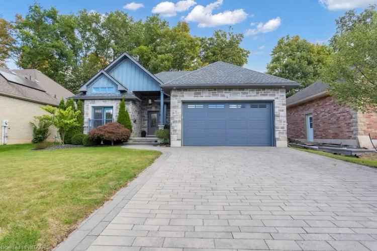 House For Sale in Tillsonburg, Ontario