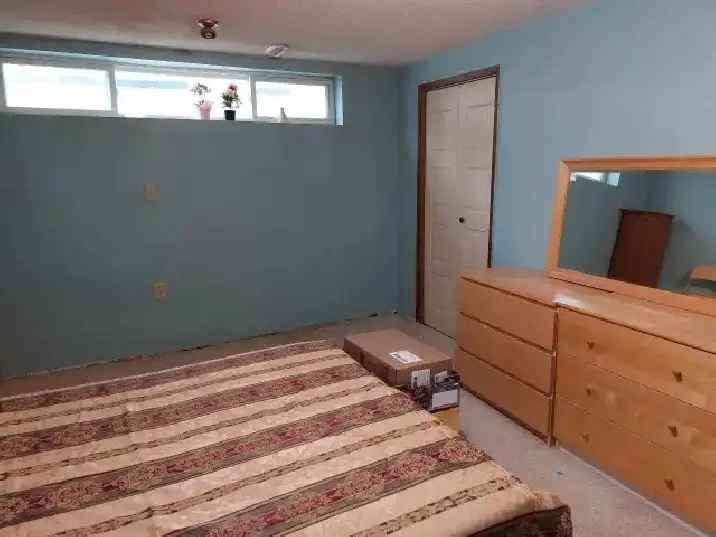 Furnished Room for rent near U of C, SAIT, Dalhousie NW Ctrain