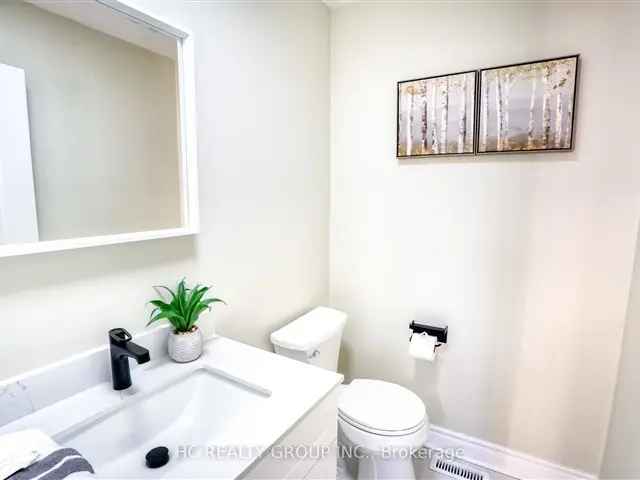 Richmond Hill 3 Bed 3 Bath Fully Renovated Modern Home