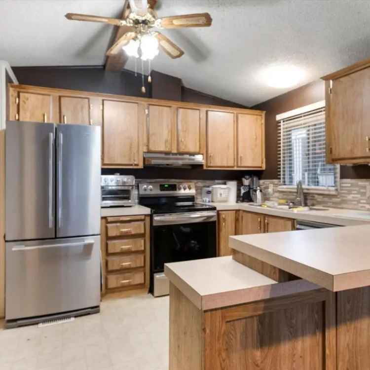 Manufactured Home for Sale in Georgian Park