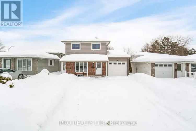 3-Bedroom 3-Bathroom Detached Home in Cambridge Preston Parkway