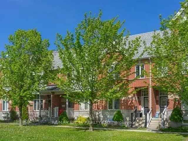 2-Storey Freehold Townhome in Cornell