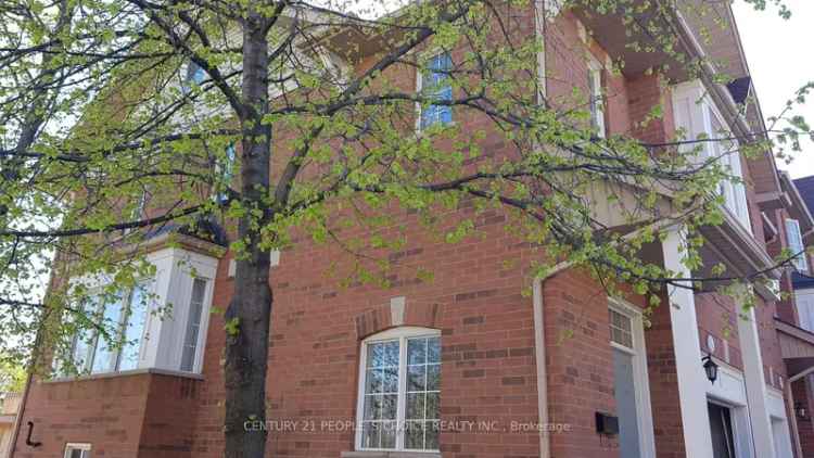 Condo For Rent in 1591, South Parade Court, Mississauga, Ontario