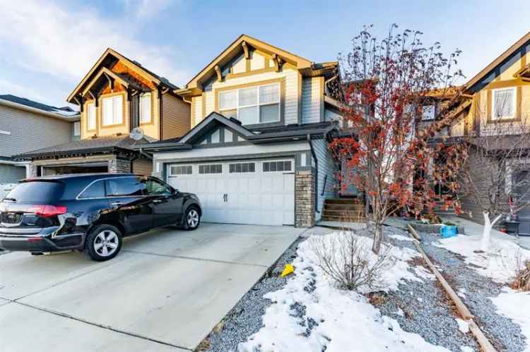 House For Sale in Airdrie, Alberta