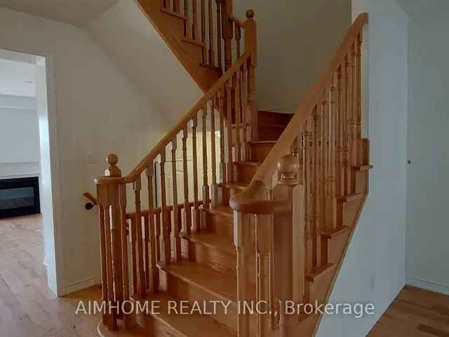 Townhouse For Rent in Ajax, Ontario