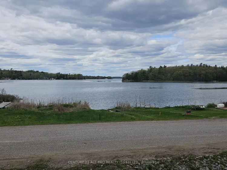 Rice Lake Estate 4 Bed 4 Bath Waterfront Property