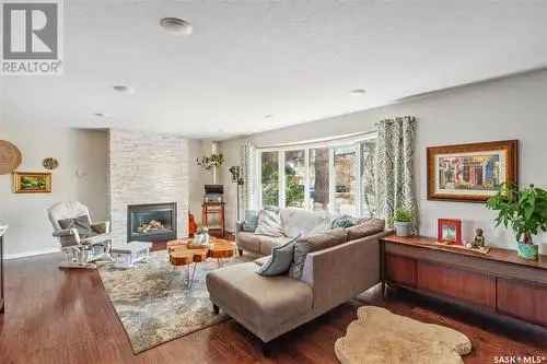 Family Home in East College Park Saskatoon