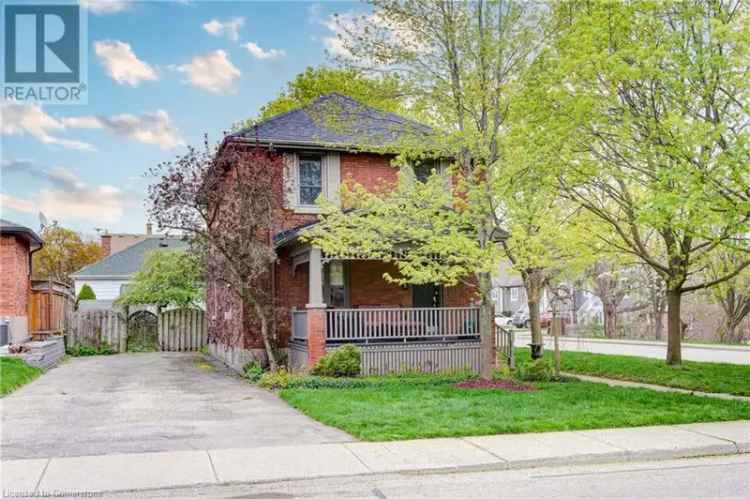 Charming Renovated 2-Storey Home in Old North Woodstock