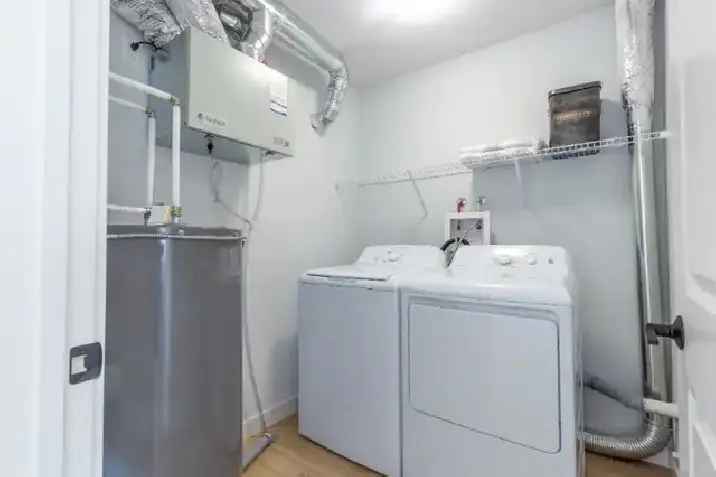 2Bed/2Bath - Pet-Friendly - In-suite Laundry for Rent