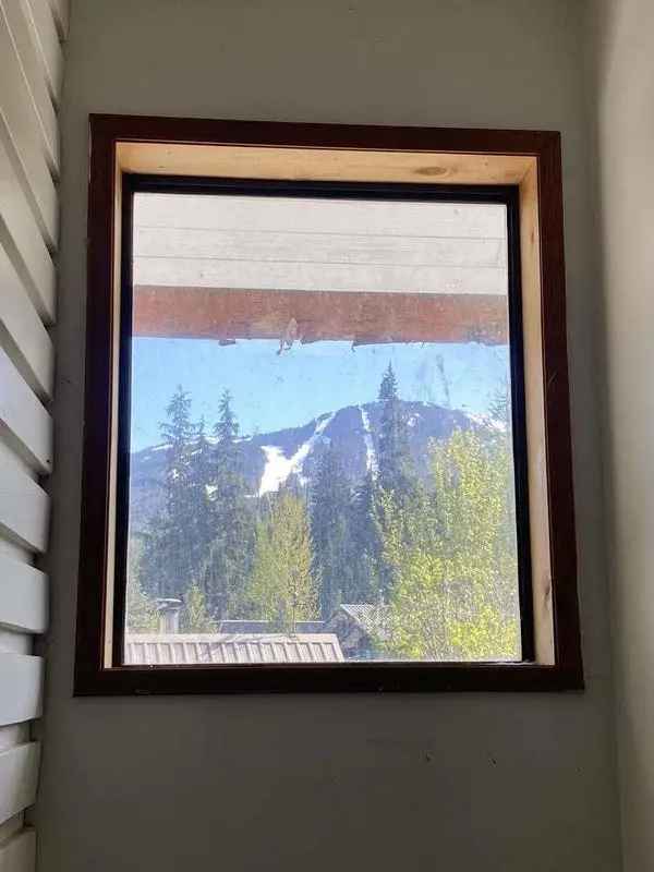 Prime Sunny Lot in White Gold - Build Your Dream Home