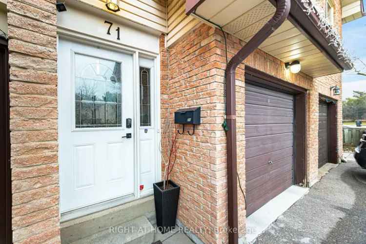 Beautiful Brampton Townhouse 1500 Sq Ft 3 Bed 2 Bath