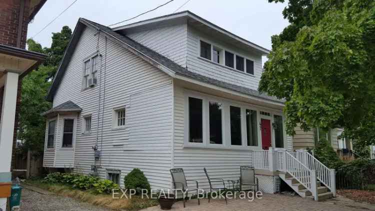 House For Sale in St. Catharines, Ontario