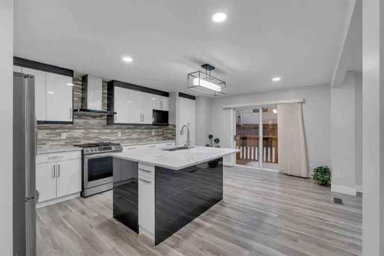 House For Rent in Calgary, Alberta